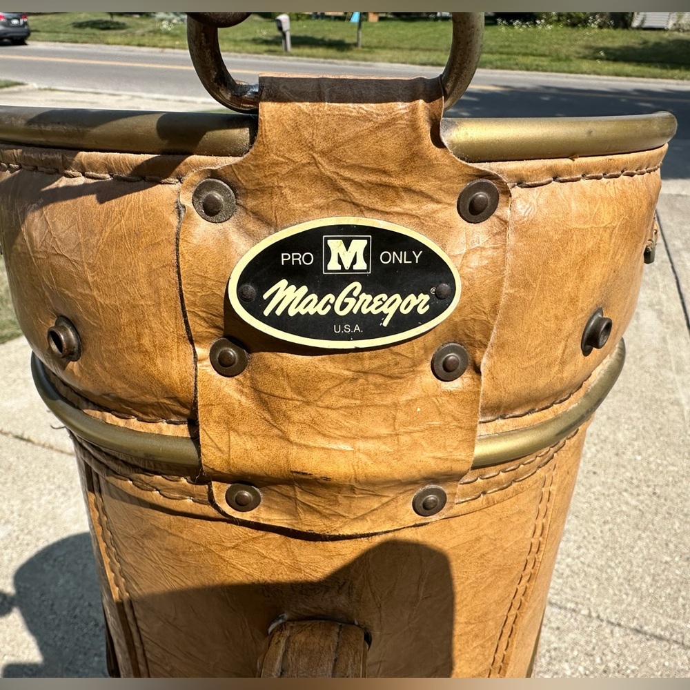 *VINTAGE* MacGregor pro only golf bag